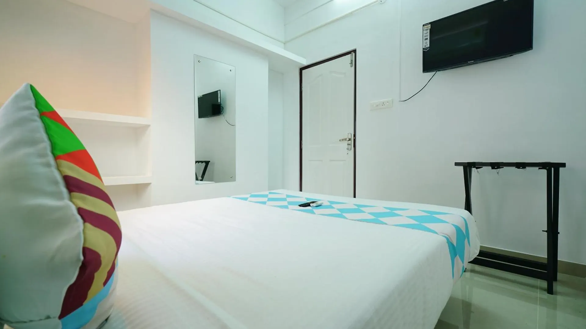 Kaippillil Apart Hotel Kochi India